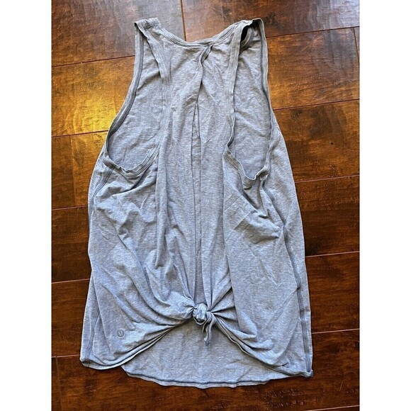 Lululemon Blue Tie Cross Open Back Sleeveless Tank Read Below - Picture 4 of 4